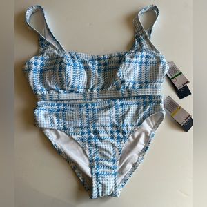 brand new with tags large and medium bikini top and bottom